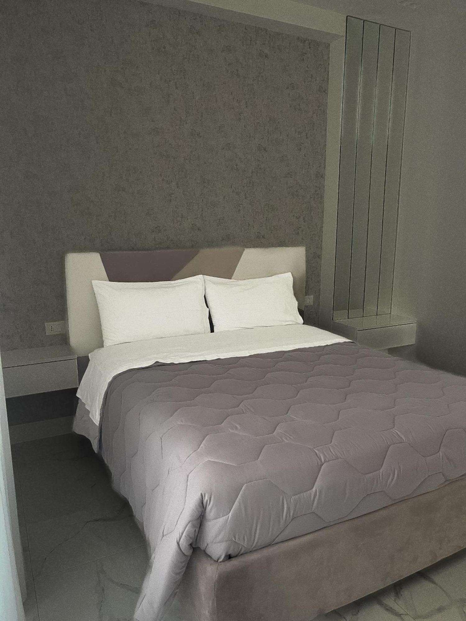 Alissa Suite Рим Екстериор снимка